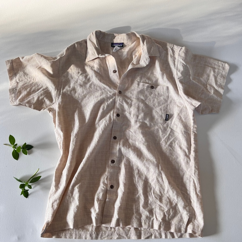 Men’s Patagonia Hemp and Cotten Tan Camp Button Down Shirt XL Casual